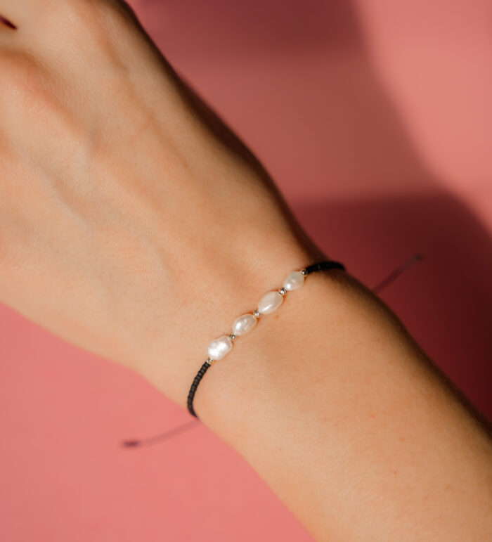 Bratara cu 5 de bile de aur 14k, perle de cultura si margele miyuki pe snur negru - imagine 1