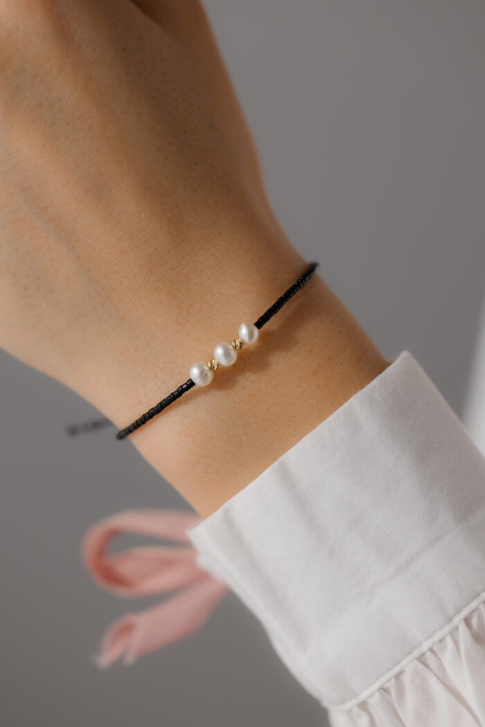 Bratara cu bilute de aur 14k, perle de cultura si margele miyuki negru lucios - imagine 1