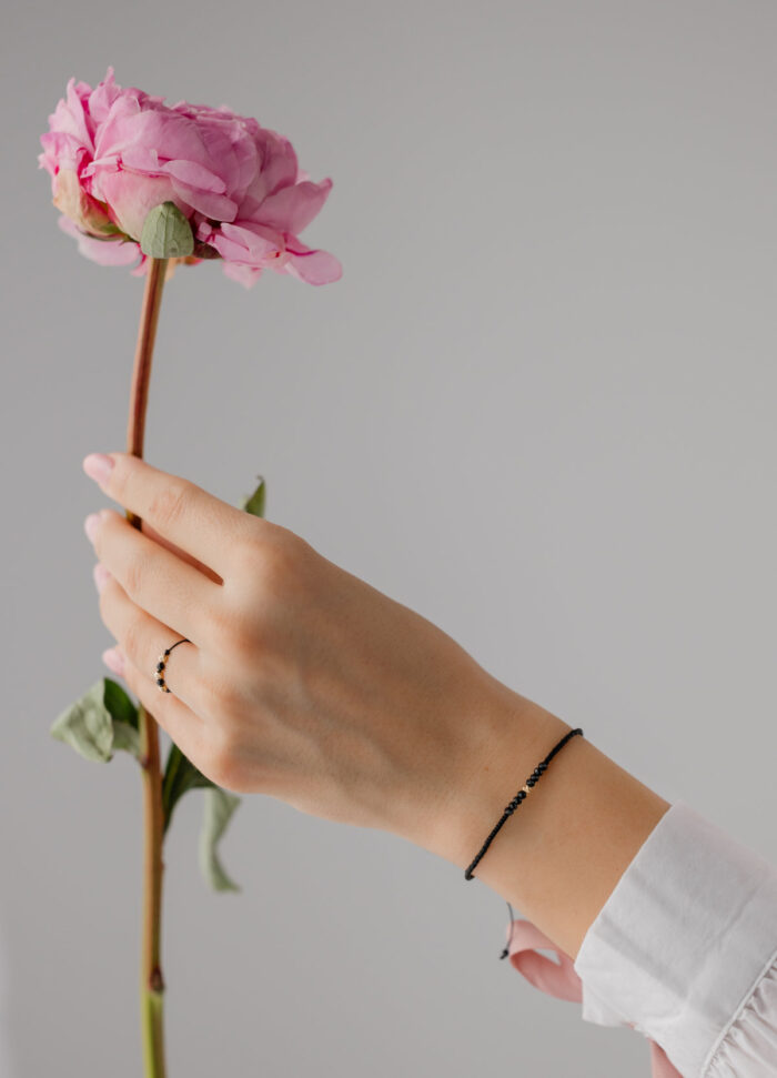 Bratara cu o biluta de aur 14k, piatra semipretioasa de spinel si margele miyuki negru mat - imagine 3