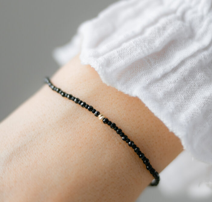 Bratara cu o biluta de aur 14k si combinatie spinel cu miyuki mat - imagine 1