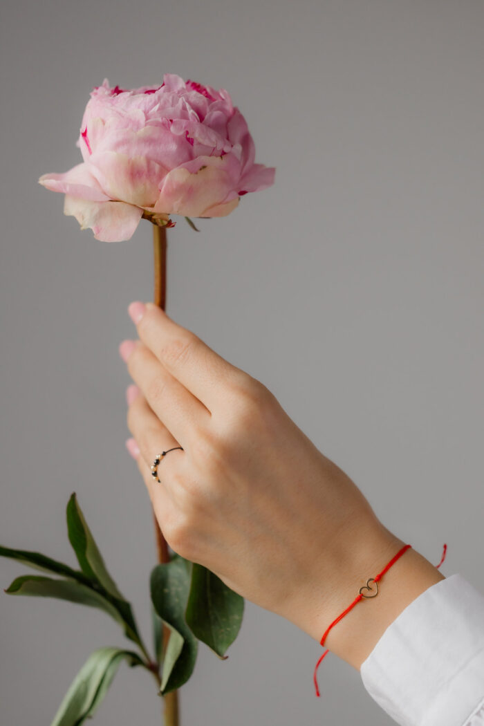 Bratara inima aur 14k pe snur rosu martisor - imagine 2