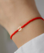 Bratara cerculet mic de aur 14k pe snur rosu martisor - imagine 3