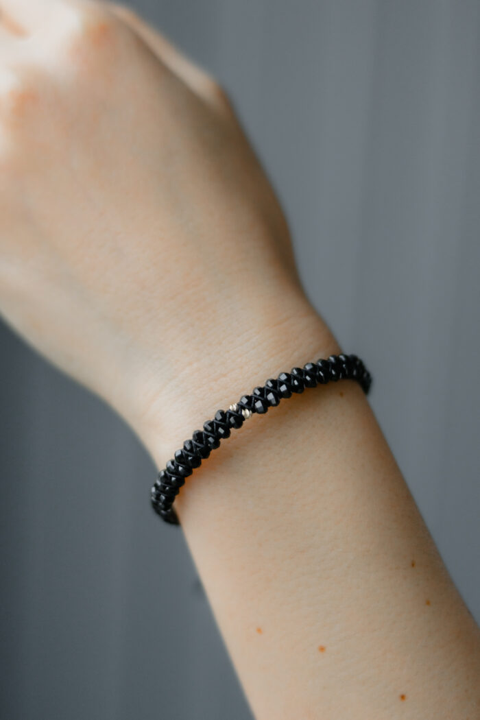 Bratara cu 2 bilute de aur 14k si piatra semipretioasa de spinel, model impletit 6 - imagine 4