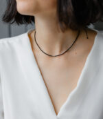 Colier cu 2 bilute de aur 14k si combinatie de spinel cu miyuki mat pe snur negru - imagine 2
