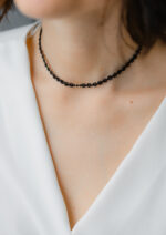 Colier cu 4 bilute de aur 14k si combinatie de spinel cu miyuki mat pe snur negru, model impletit 1 - imagine 4