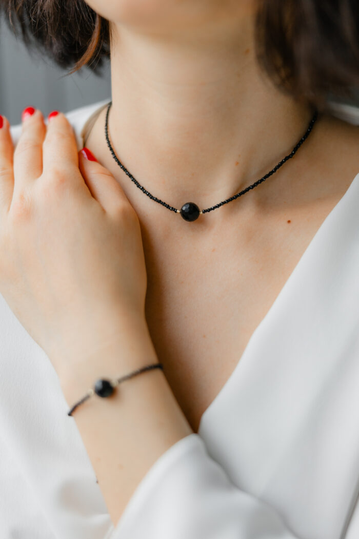 Colier cu 2 bilute de aur 14k, piatra neagra de Agat si combinatie de spinel cu miyuki mat pe snur negru - imagine 2